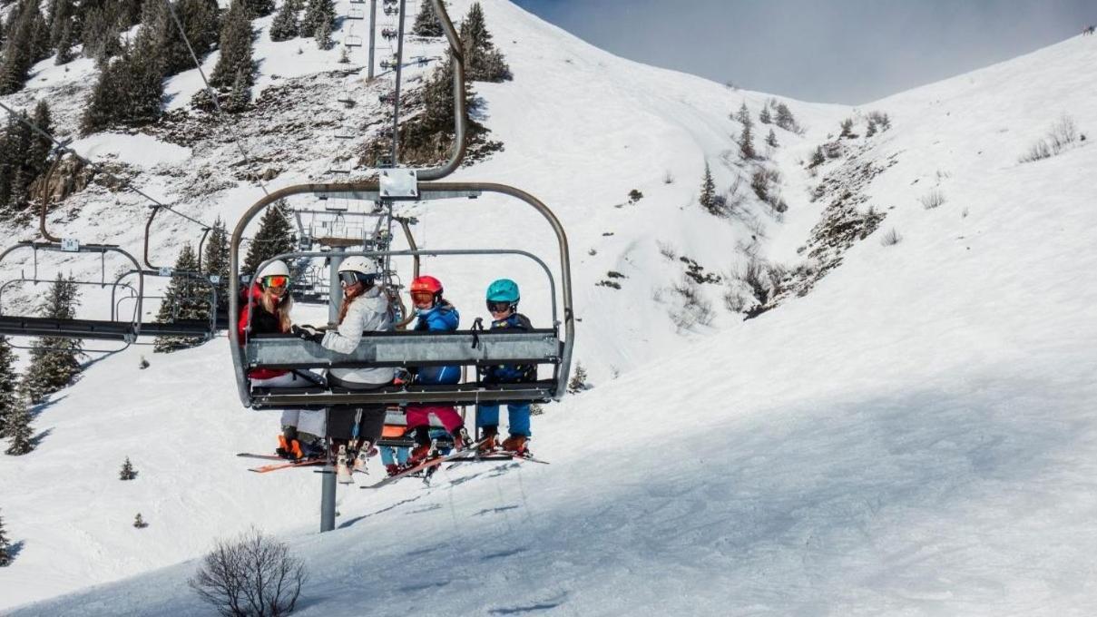 Hotel Hermitage Colle Colle Sestriere Esterno foto